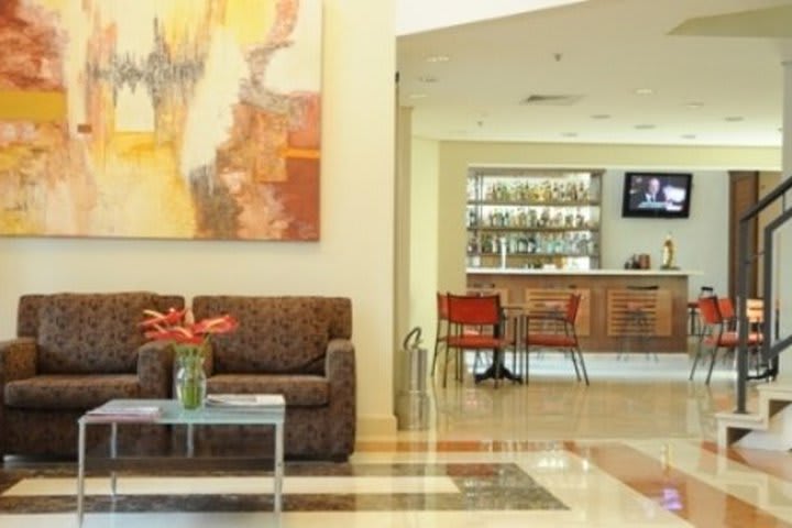 Lobby at the InterCity Premium Ibirapuera hotel in the neighborhood of Moema in Sao Paulo