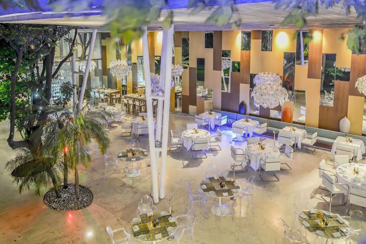 Facilities include a restaurant with Mexican and Mediterranean cuisine