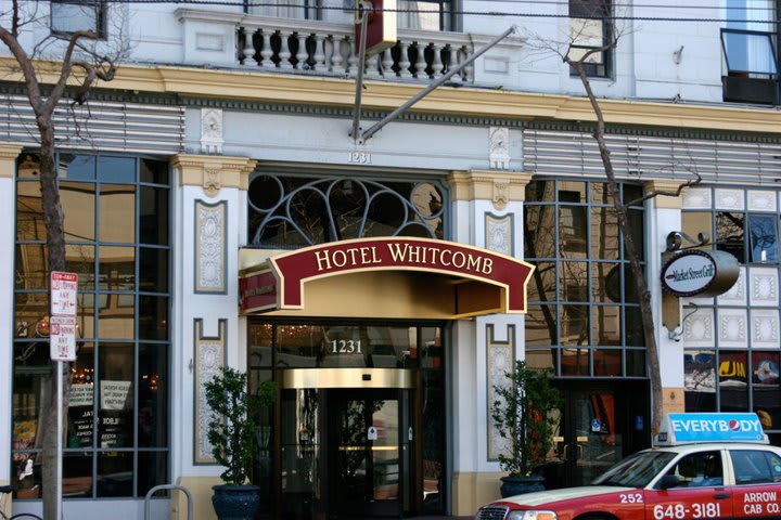 Hotel Whitcomb está ubicado en Market Street en San Francisco