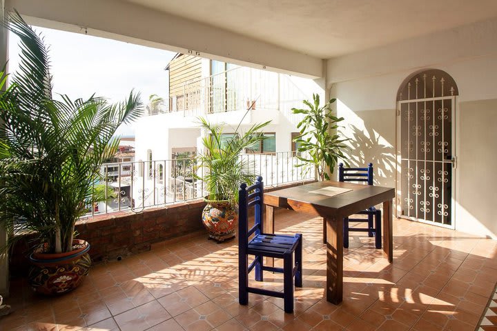 Terrace in a deluxe room with ocean view