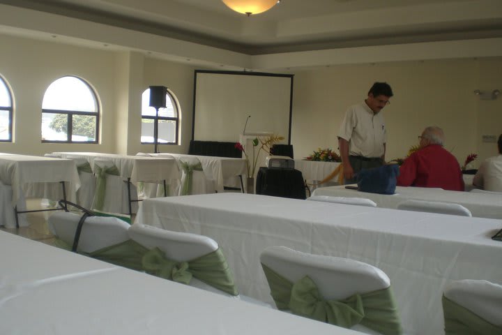 Salón de eventos en el Hotel Plaza Real en San José