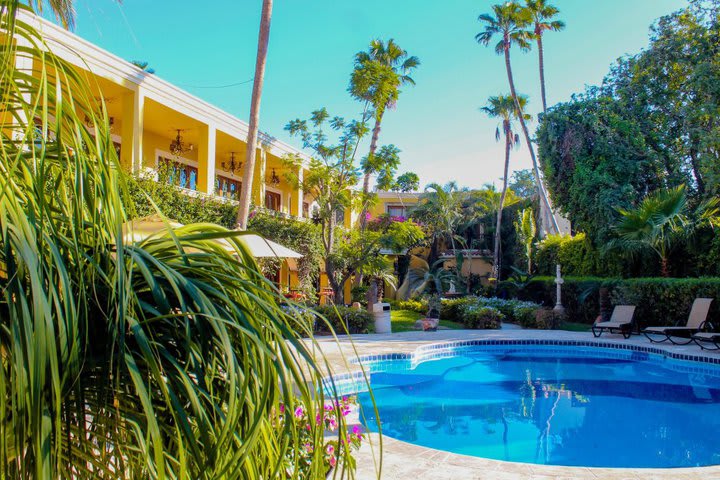 Encanto Inn & Suites Hotel Boutique