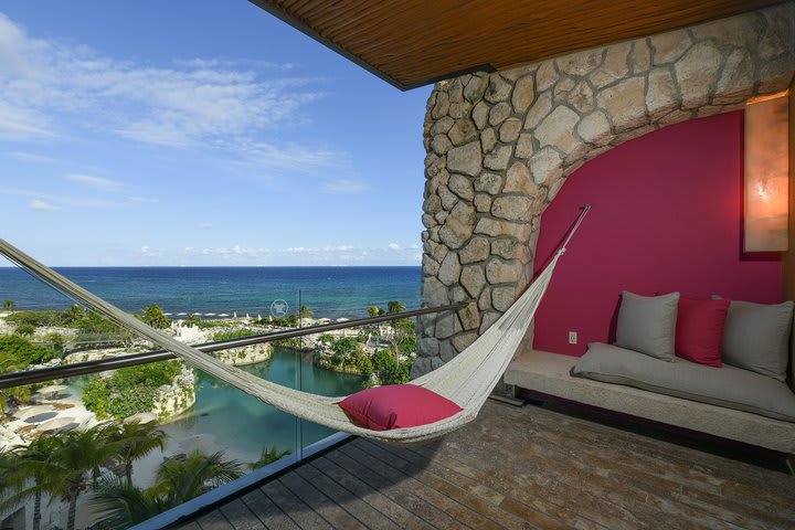 Master suite familiar con vista al mar