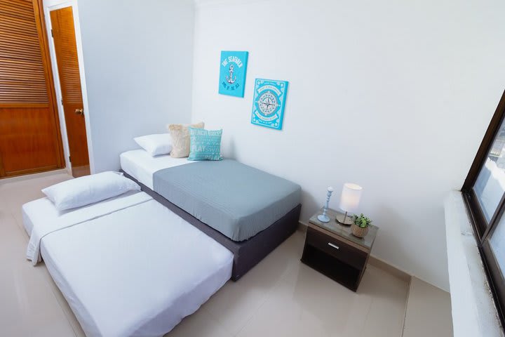 Dormitorio con cama nido en el Apartamento SOHO SMR337A