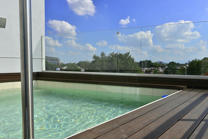 Relaxing tub