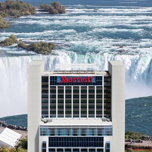 Niagara Falls Marriott on the Falls