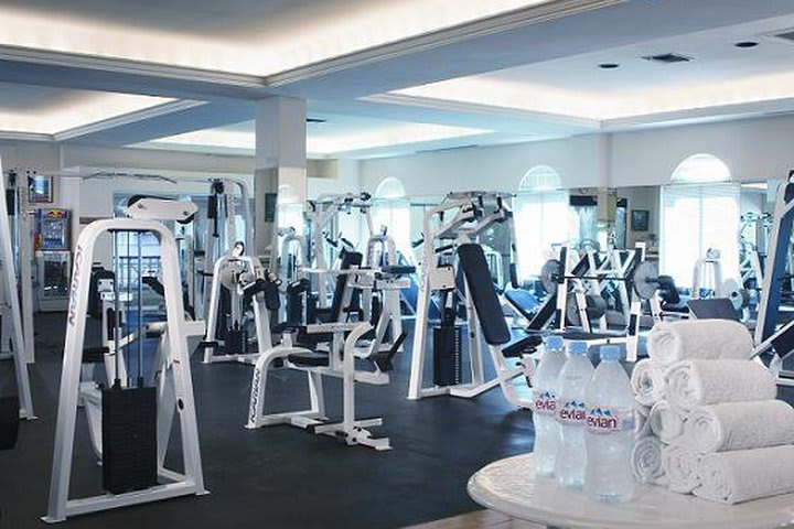 Pueblo Bonito Rosé cuenta con un gimnasio