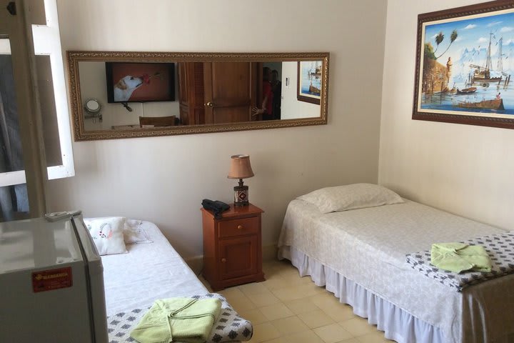 Habitación clásica con dos camas