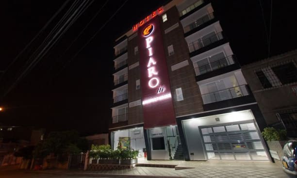 Hotel Piaro In Apartasuites