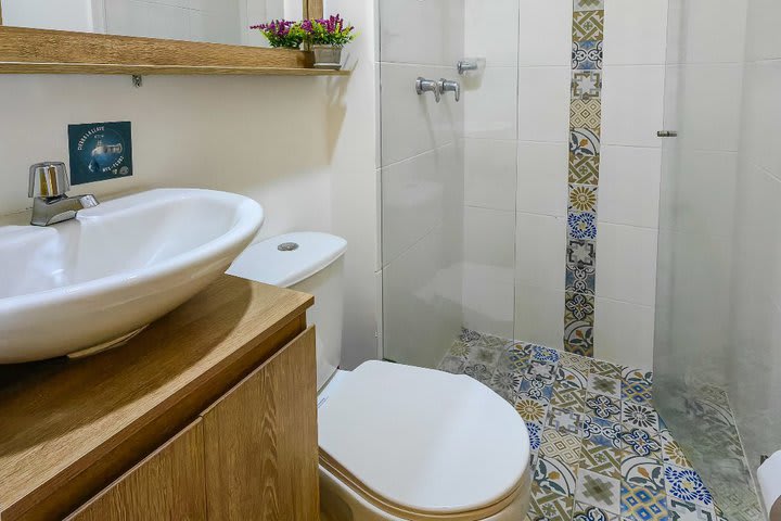 Baño privado con ducha del apartamento