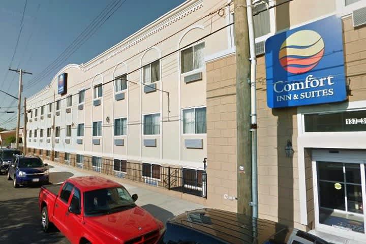 Comfort Inn & Suites JFK Airport
