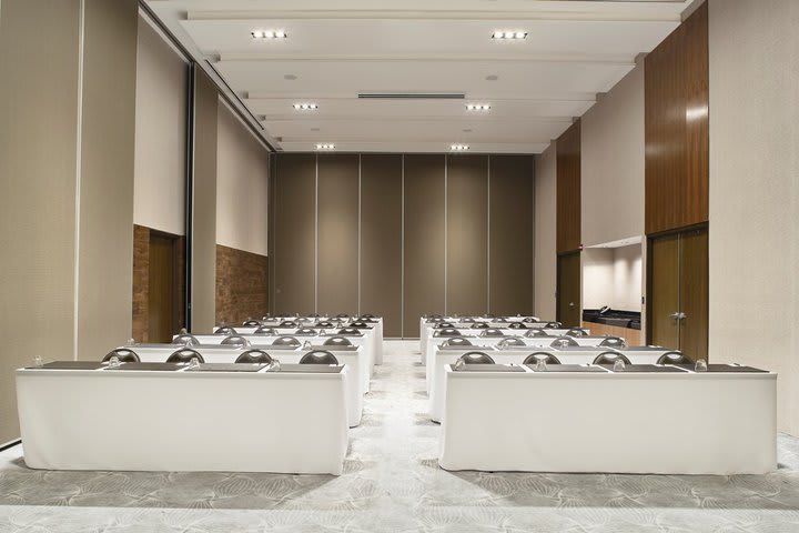 Montaje del salón de eventos