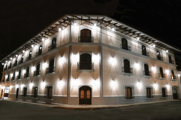 Hotel la Recoleccion - Santiago de los Caballeros de Leon, Nicaragua ...