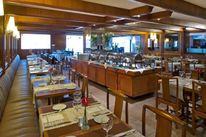 Restaurant at the Bourbon Sao Paulo Business hotel