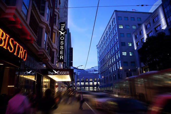 Entrada del The Mosser Hotel en San Francisco