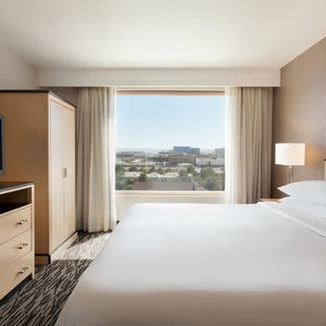 Embassy Suites by Hilton Convention Center Las Vegas