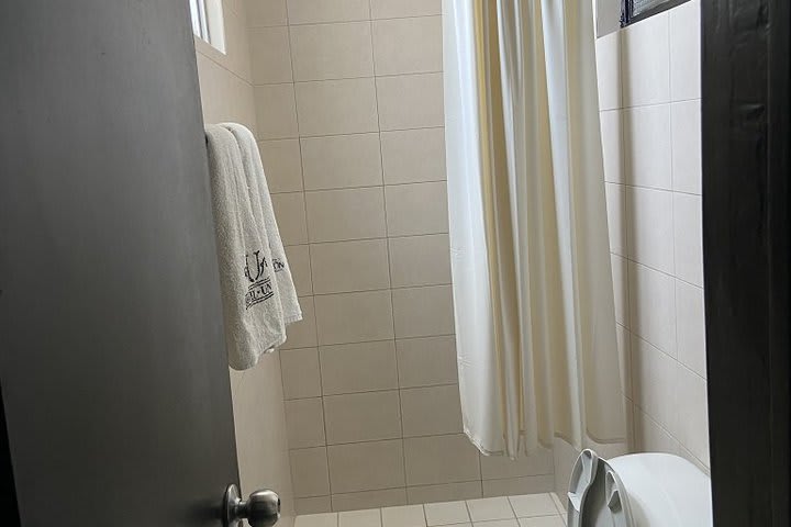 Baño privado de una habitación estándar