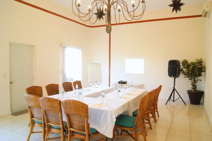 Sala de reuniones en las instaciones