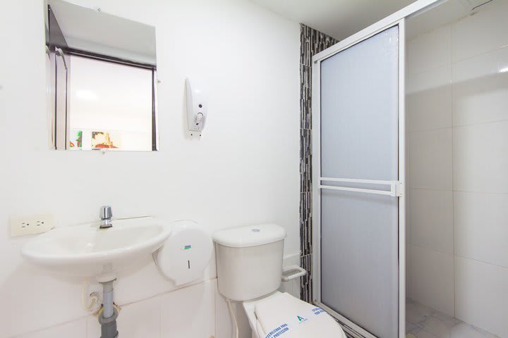 Private guest bathroom with shower