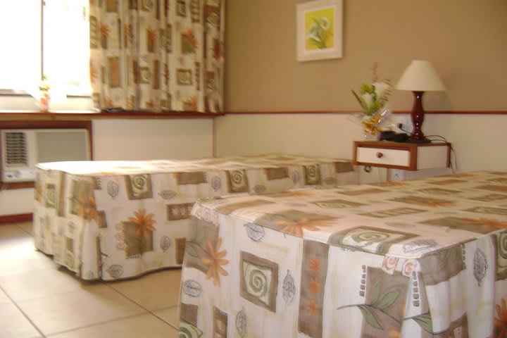 Double guest room at Grande Hotel Canada, Rio de Janeiro