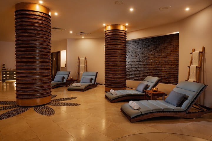 Relaxing area in the spa