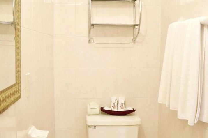 Baño de una habitación