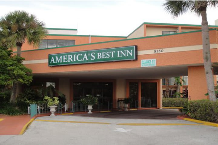 America's Best Inn Main Gate East