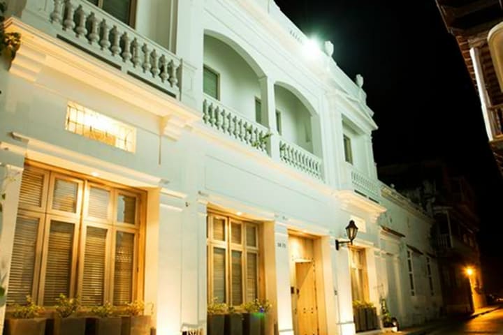 Casa Belle Boutique Hotel