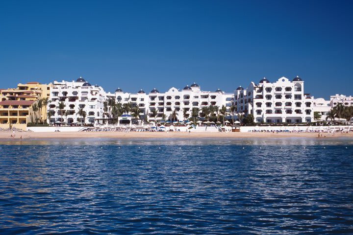 Pueblo Bonito Los Cabos Blanco seen from the ocean