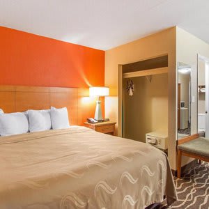 Quality Inn & Suites I-35 - near ATT Center