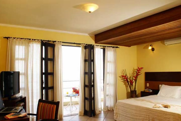 Master guest room at Solar do Carmo in Salvador de Bahia