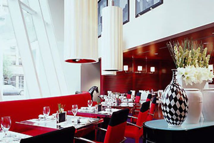 Restaurante Café des Architectes del hotel Sofitel Chicago Water Tower