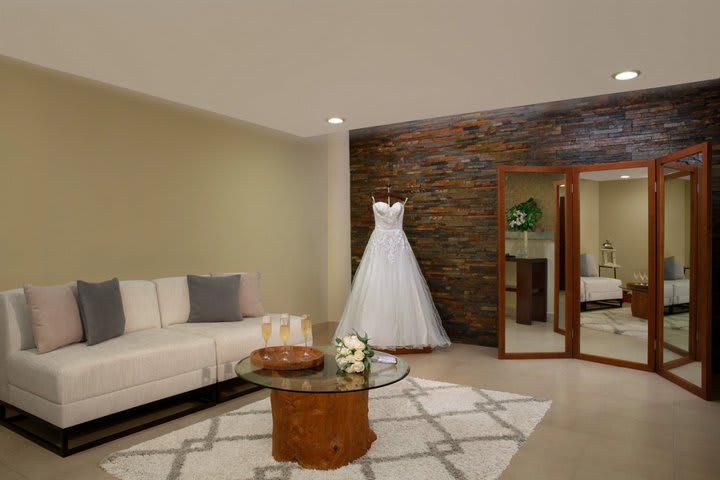 Bridal lounge