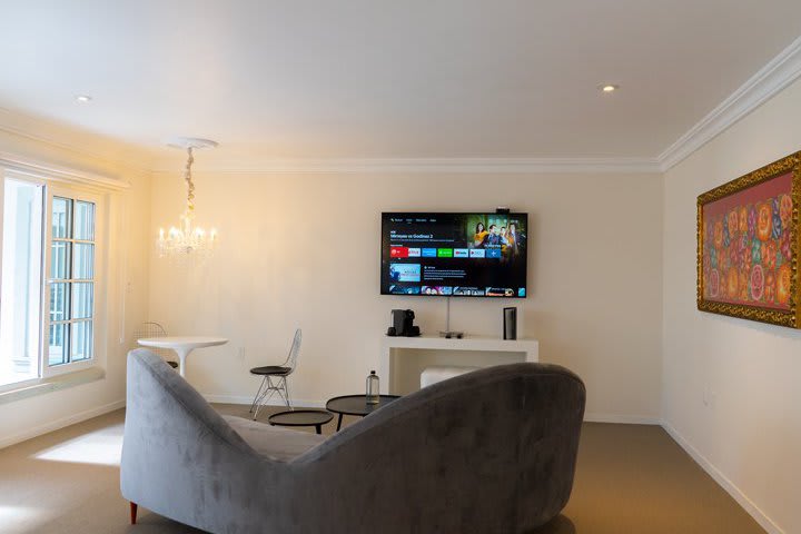 Sitting area in a premium suite