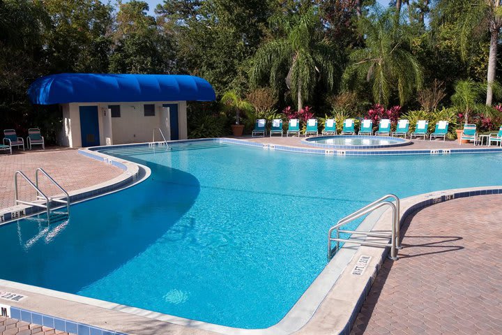 The Best Western® hotel in Walt Disney World® in Orlando has a children's pool