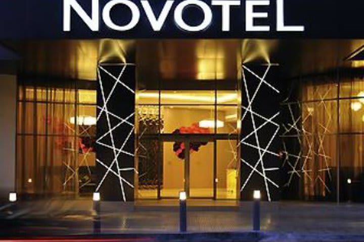 Entrada al Novotel Panama City