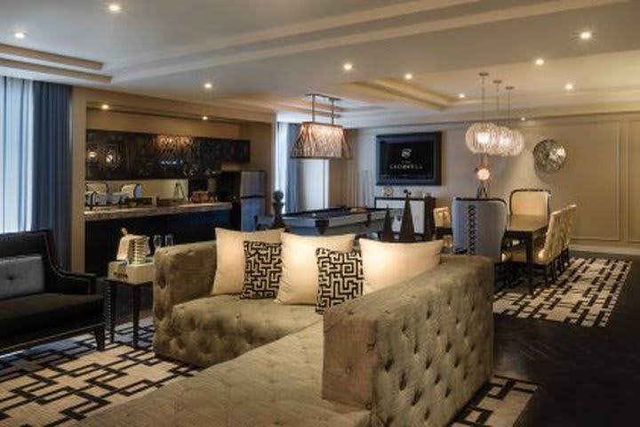 Suite The Cromwell