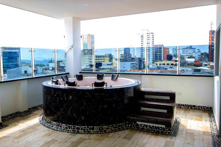 Hotel Luma Plaza Hotel