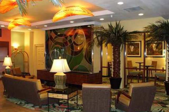 Lobby at the Hampton Inn Tropicana