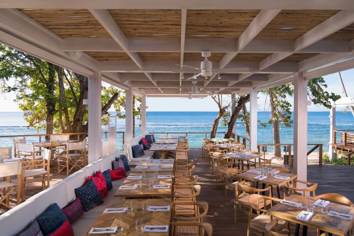 Manitas Beach Club restaurant