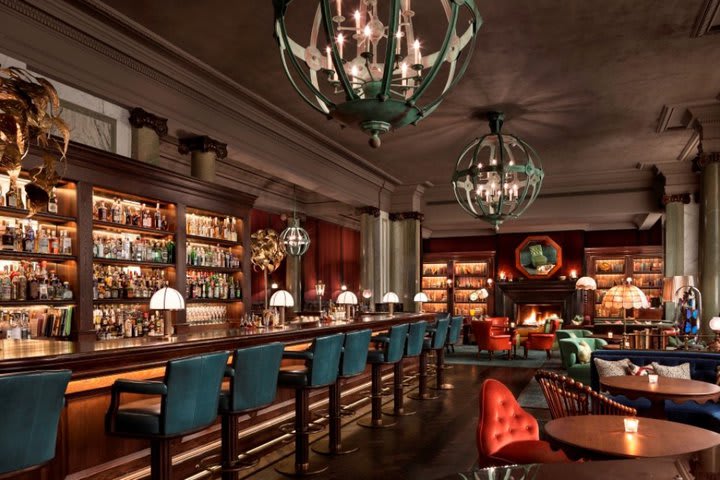 Bar Scarfes del hotel Rosewood en Londres