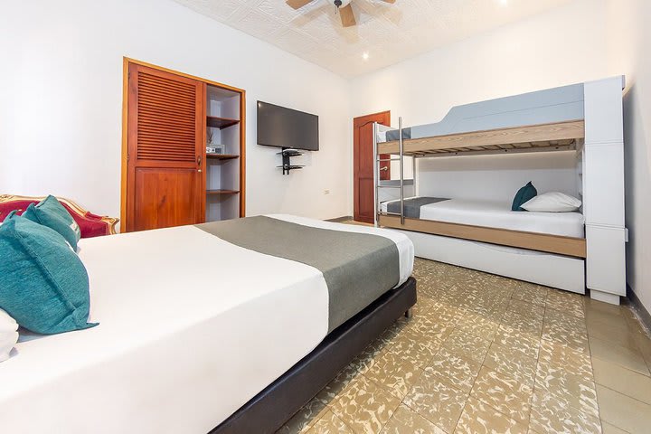 Superior quadruple guest room