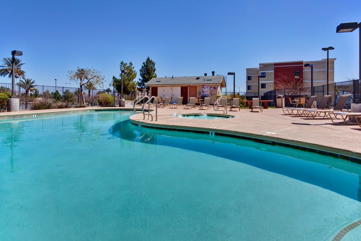 Holiday Inn Express Hotel & Suites Henderson in Las Vegas has a pool