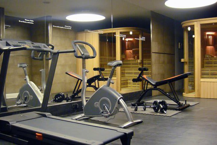 El hotel High Tech Nueva Castellana cuenta con gimnasio