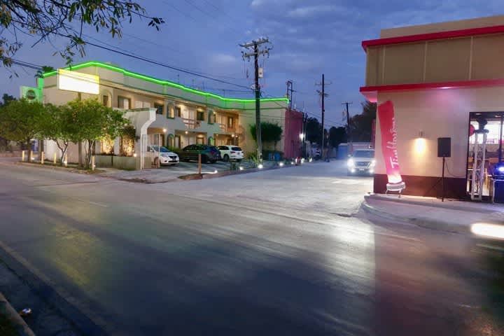 Casa del Sol Inn Suites
