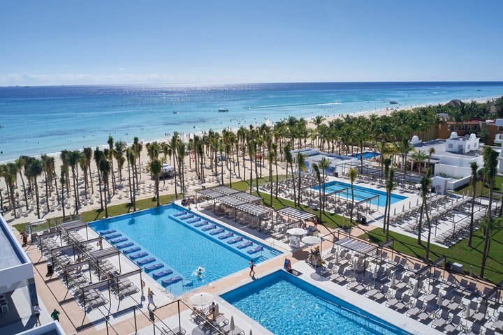 Panoramic view of the pool