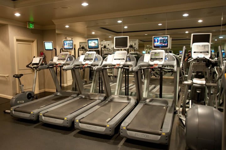 The Ritz-Carlton, San Francisco hotel features a fitness center