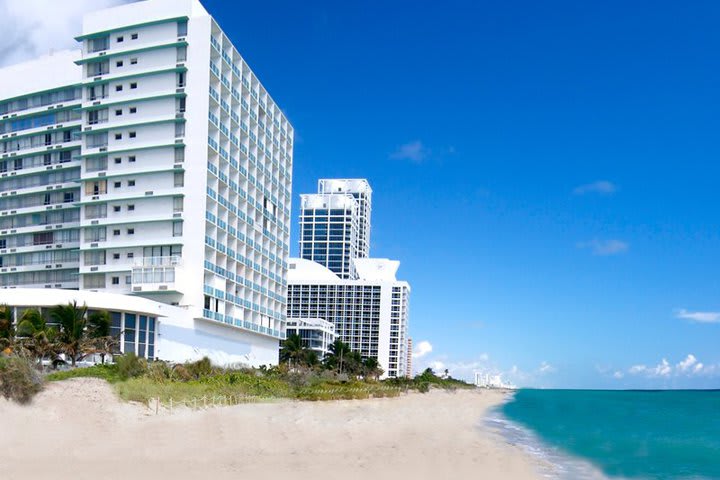 Deauville Miami, beachfront hotel