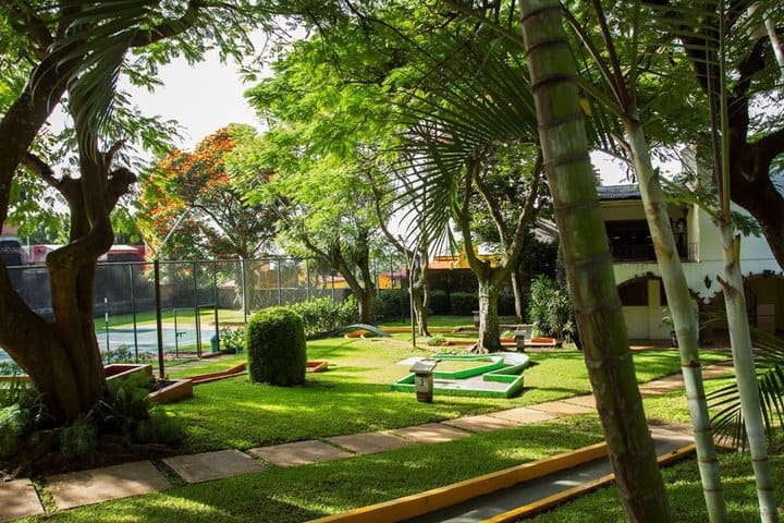 Miniature golf course inside Hotel Villa del Conquistador