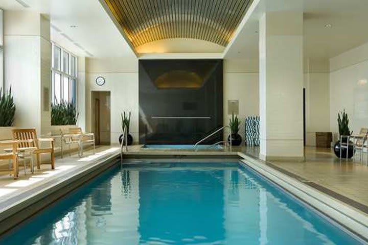 Heated indoor pool at the Embassy Suites Chicago Downtown hotel